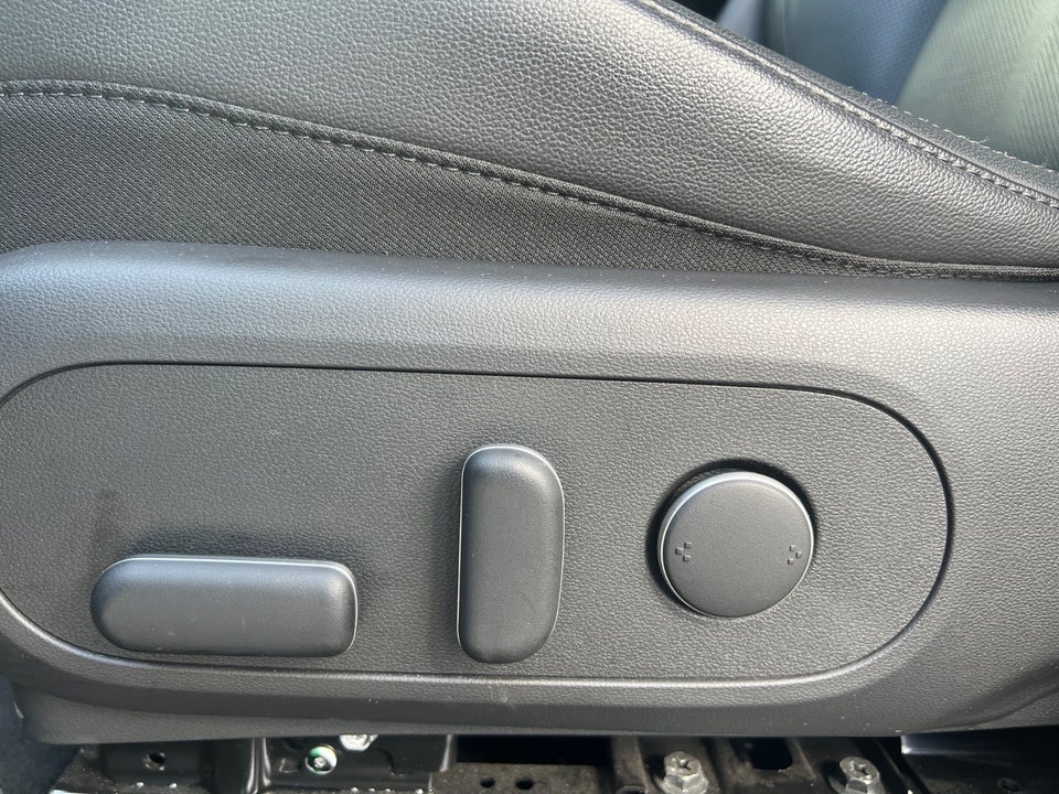 Hyundai Kona 65 EV Ultimate 5d