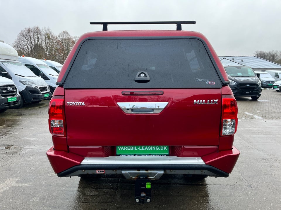 Toyota HiLux 2,4 D-4D 150 T2 Db.Kab 4x4 4d