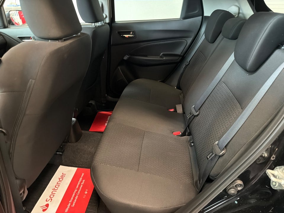 Suzuki Swift 1,2 mHybrid Exclusive CVT 5d