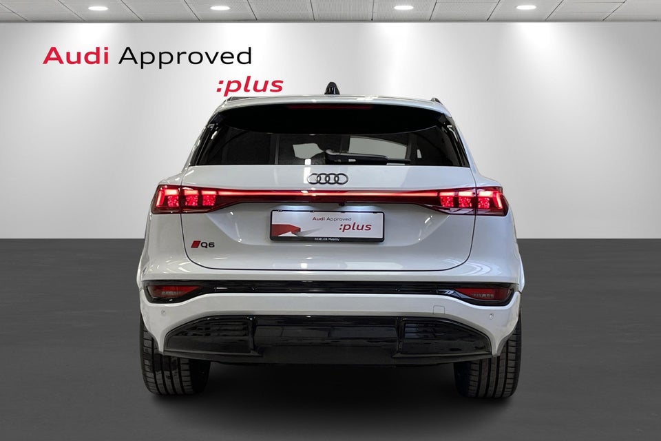 Audi Q6 e-tron Ultra quattro 5d