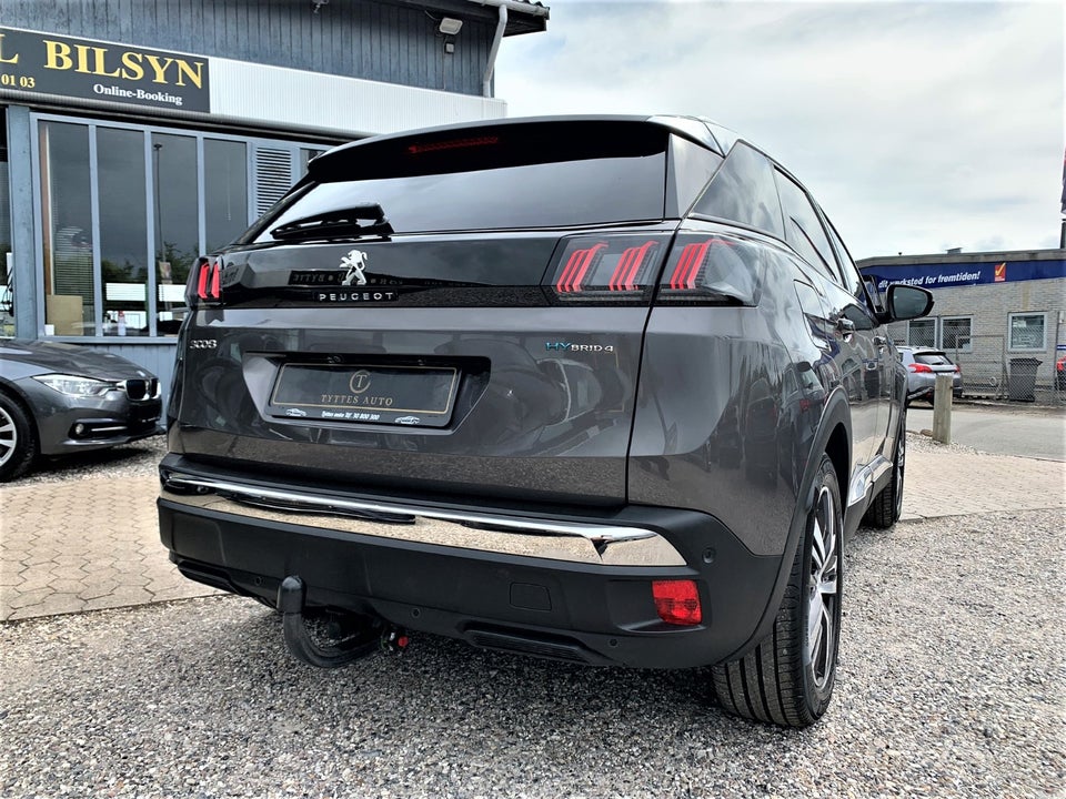 Peugeot 3008 1,6 Hybrid4 Allure Pack LTD EAT8 5d