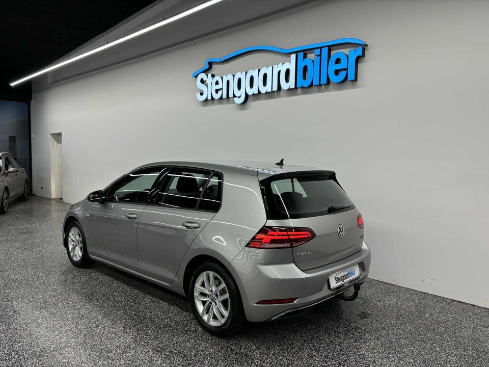 VW Golf VII 1,5 TSi 130 Comfortline DSG 5d