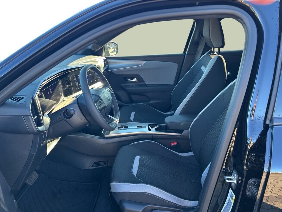 Opel Mokka-e 54 Base 5d