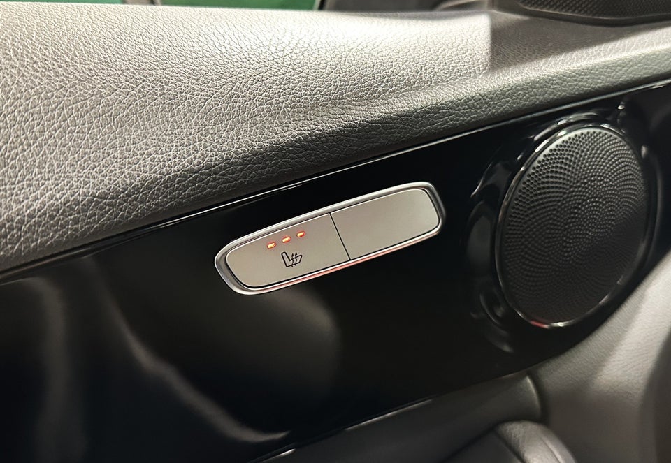 Mercedes C200 2,0 AMG Line aut. 4d