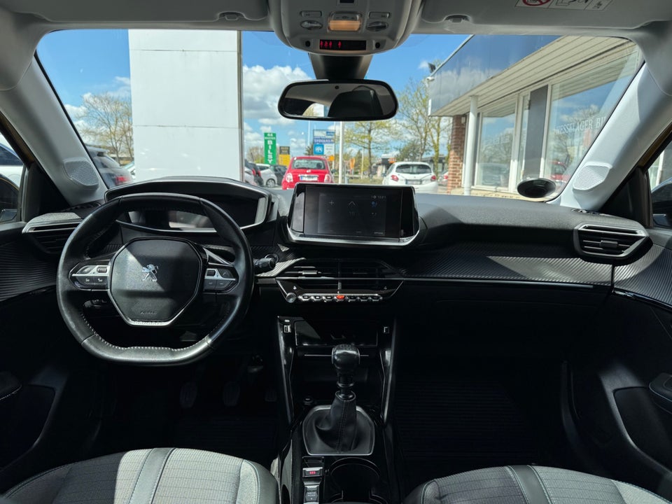 Peugeot 208 1,5 BlueHDi 100 Allure Sky 5d