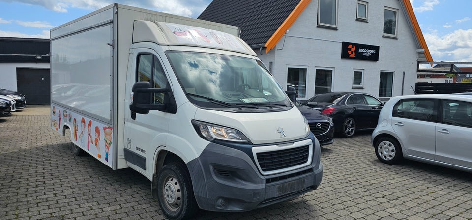 Peugeot Boxer 335 2,2 HDi 130 Chassis 2d