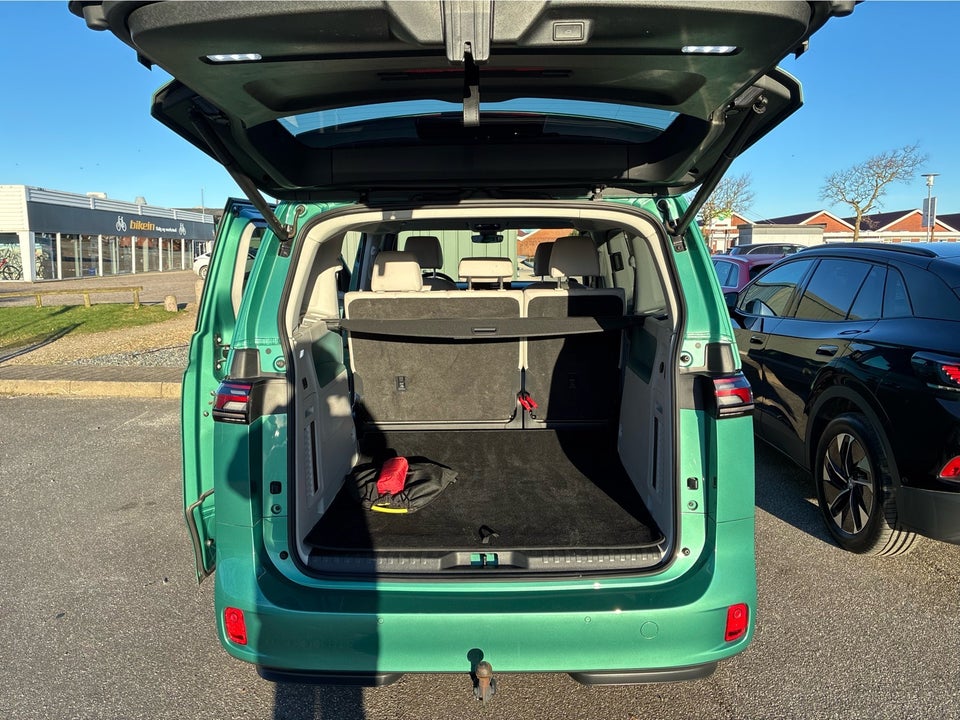 VW ID.Buzz 77 Style SWB 5d