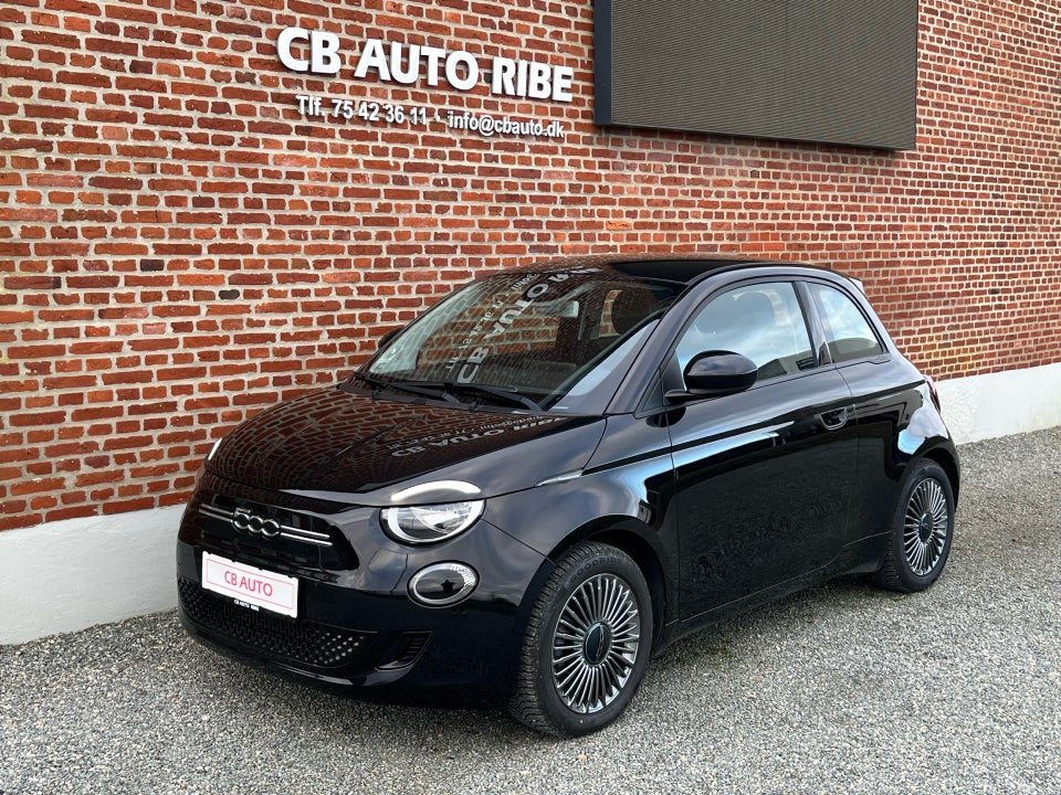 Fiat 500e 42 Icon 3d