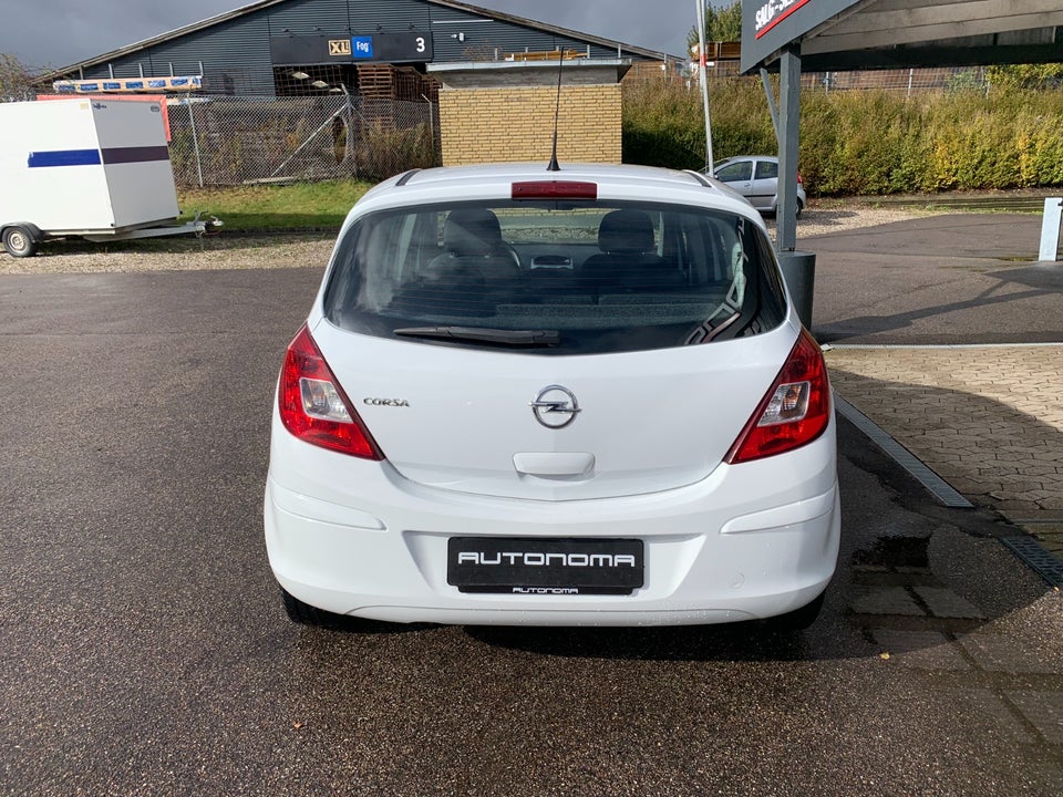 Opel Corsa 1,2 16V Cool 5d