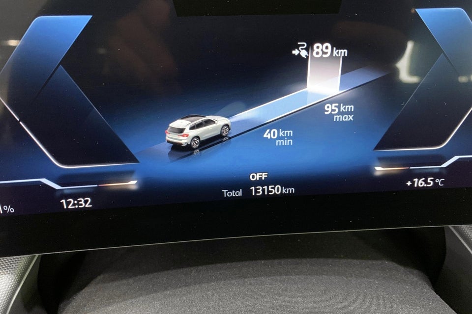 BMW iX1 eDrive20 X-Line 5d