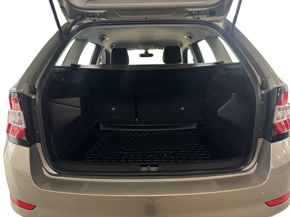 Skoda Fabia 1,0 TSi 110 Ambition Combi 5d
