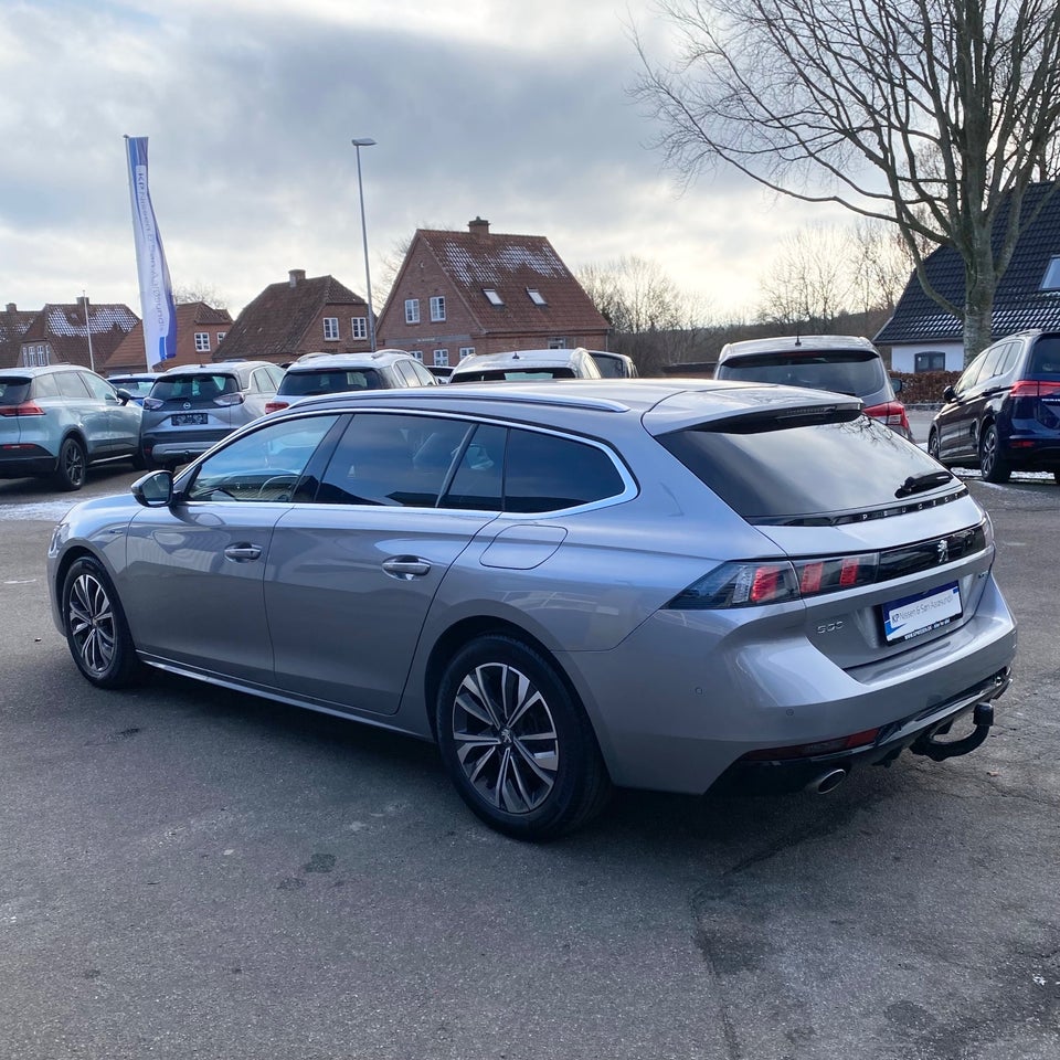 Peugeot 508 1,6 Hybrid Allure Pack SW EAT8 5d