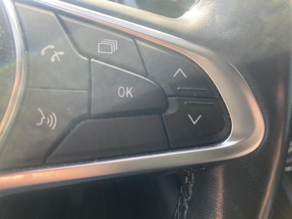 Renault Captur 1,6 E-Tech Intens 5d