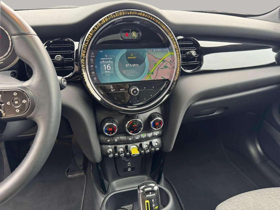 MINI Cooper SE Edition Premium Plus 3d