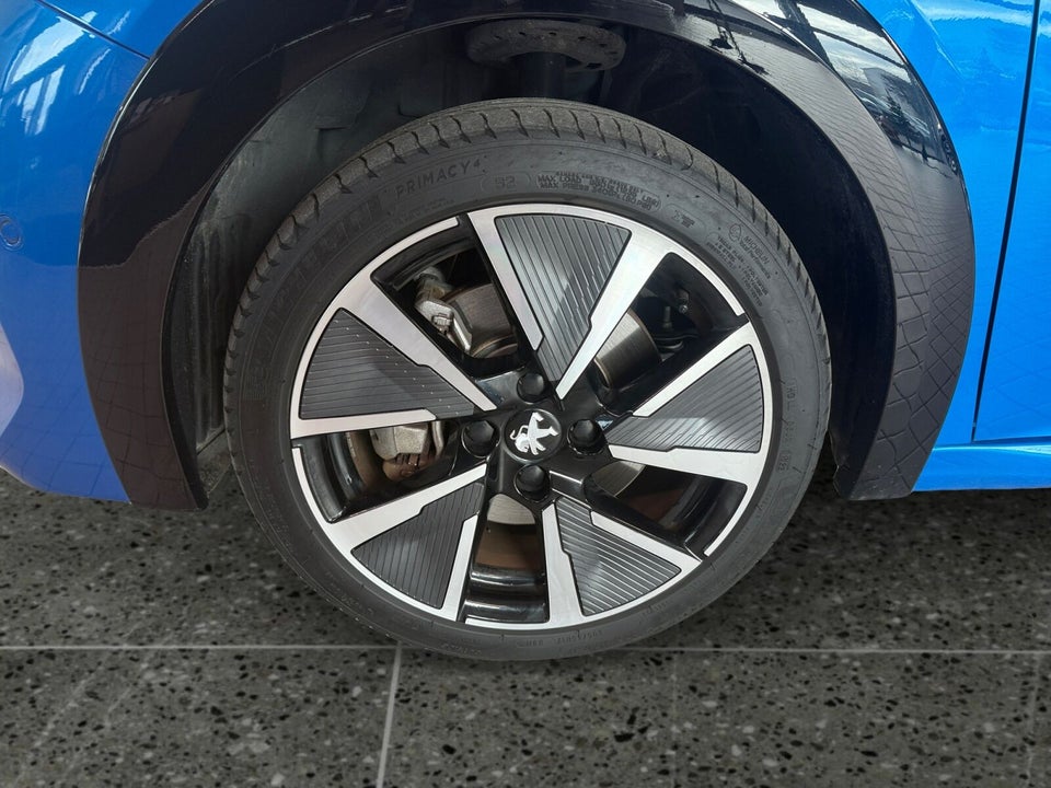Peugeot e-208 50 GT Pack 5d