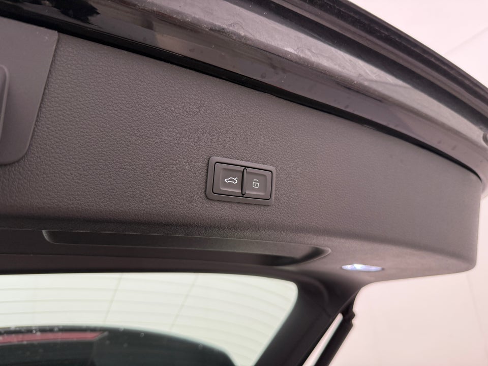 Audi e-tron 55 Prestige quattro 5d