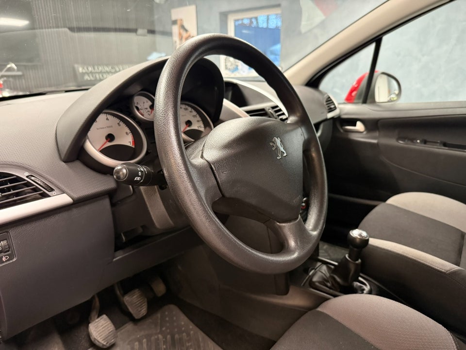 Peugeot 207 1,4 XR+ SW 5d