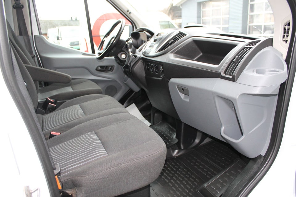 Ford Transit 350 L2 Chassis 2,0 TDCi 130 Trend H1 RWD