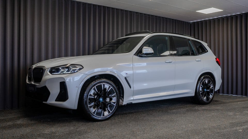 BMW iX3 Charged Plus M-Sport 5d