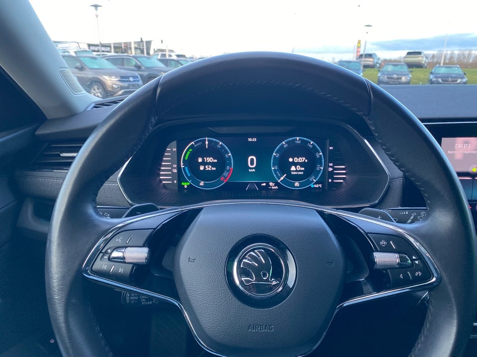 Skoda Octavia 1,4 TSi iV Plus Combi DSG 5d