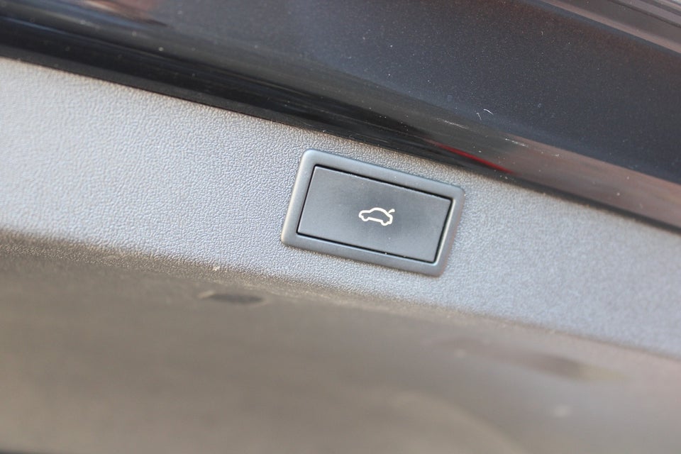 Skoda Enyaq 60 iV Loft 5d