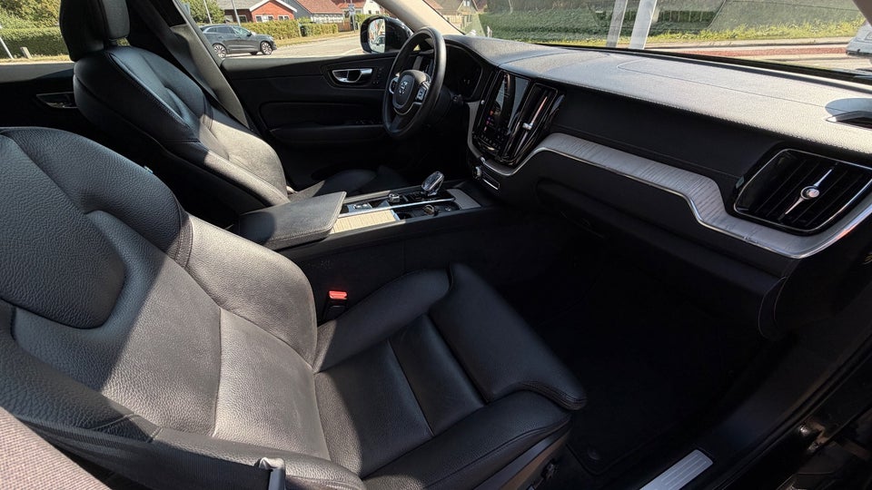 Volvo XC60 2,0 B4 197 Inscription aut. 5d
