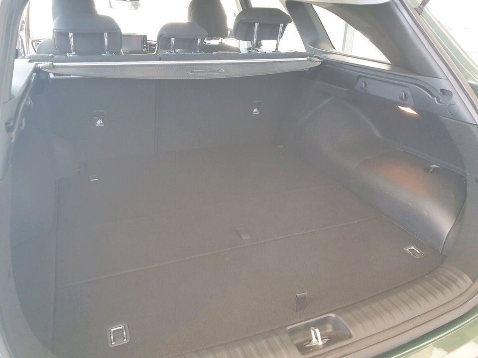 Kia Ceed 1,6 PHEV Prestige SW DCT 5d
