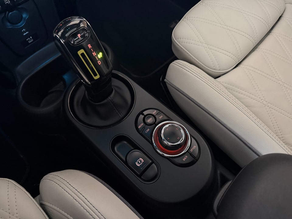 MINI Cooper SE Yours Trim 3d