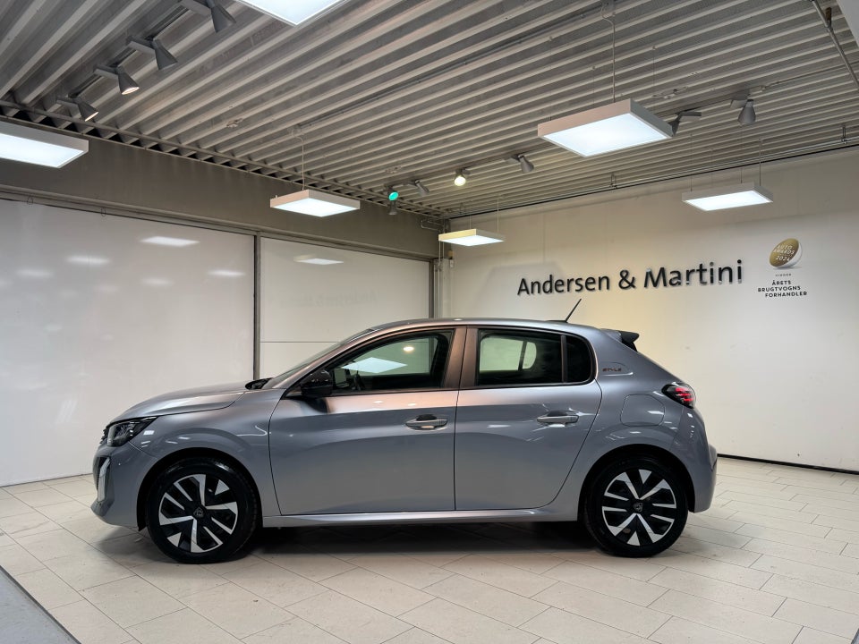 Peugeot e-208 50 Style 5d