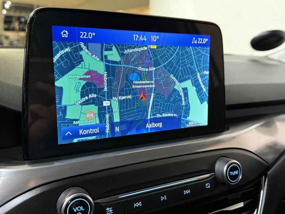 Ford Focus 1,5 EcoBlue Titanium Business stc. Van 5d