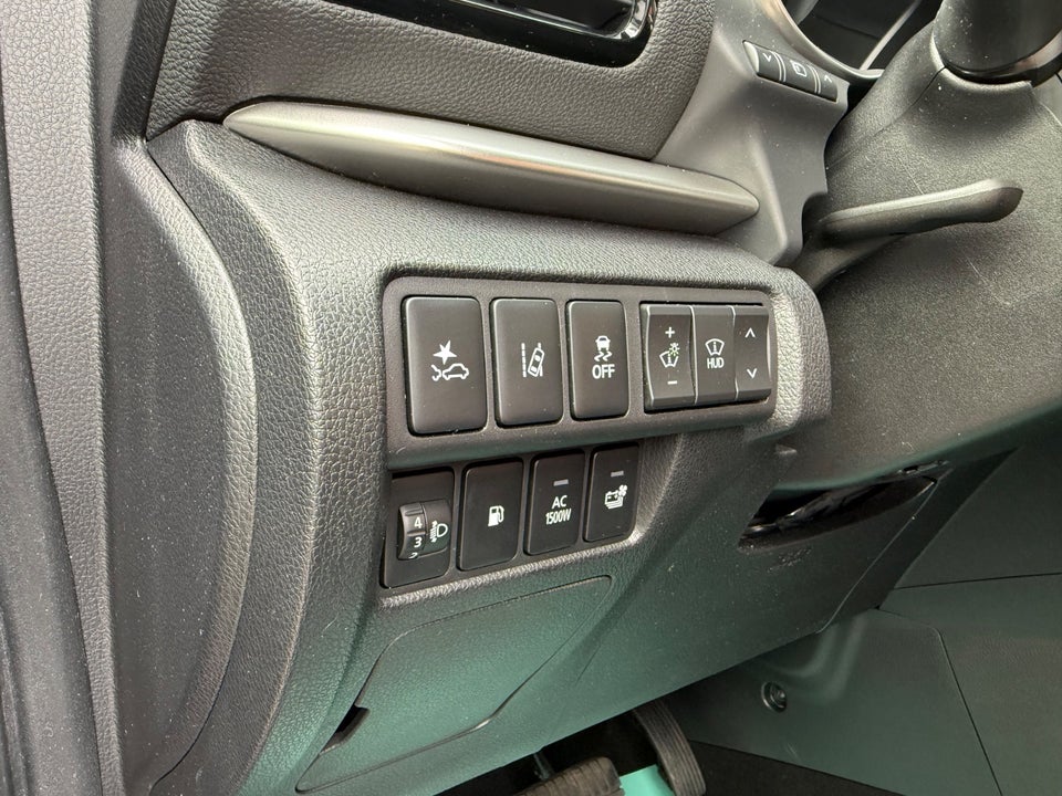 Mitsubishi Eclipse Cross 2,4 PHEV Intense CVT 4WD 5d