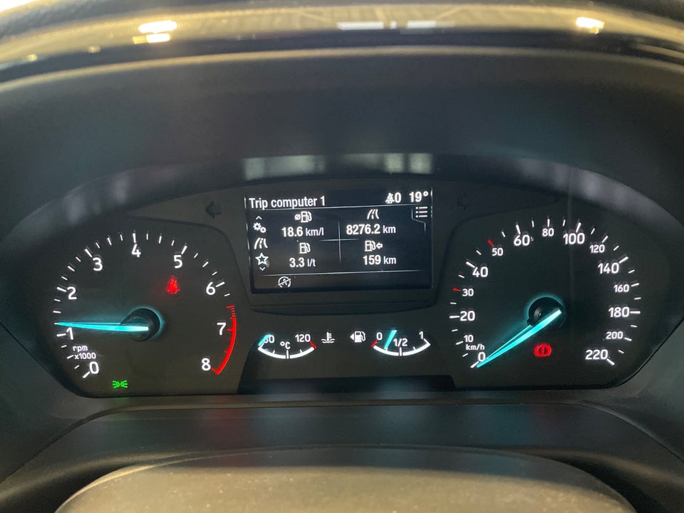 Ford Fiesta 1,0 EcoBoost mHEV Titanium 5d