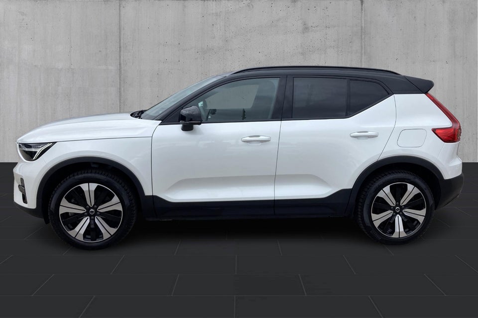 Volvo XC40 ReCharge Twin Core 5d