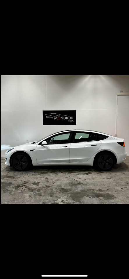 Tesla Model 3 RWD 4d