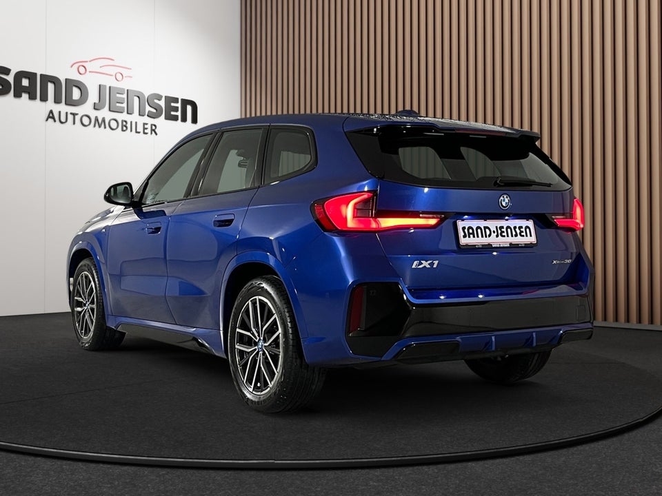 BMW iX1 xDrive30 M-Sport 5d
