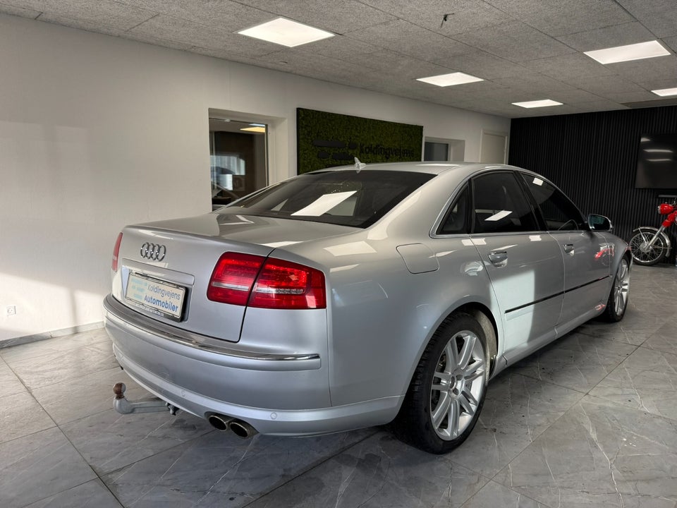 Audi S8 5,2 FSi quattro Tiptr. 4d