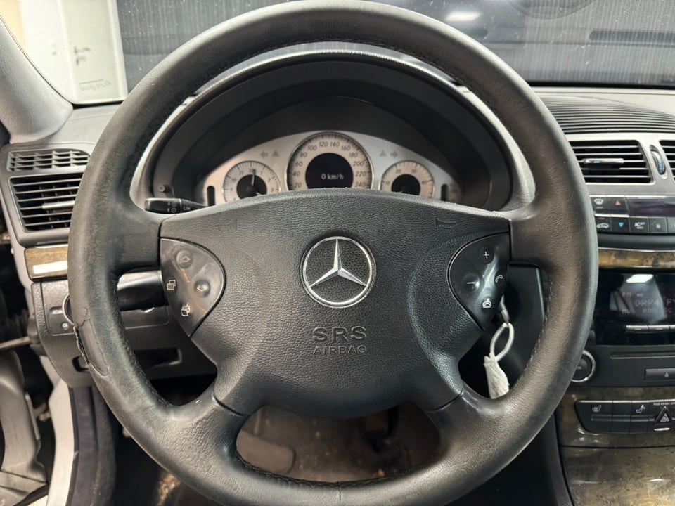 Mercedes E270 2,7 CDi Avantgarde aut. 4d