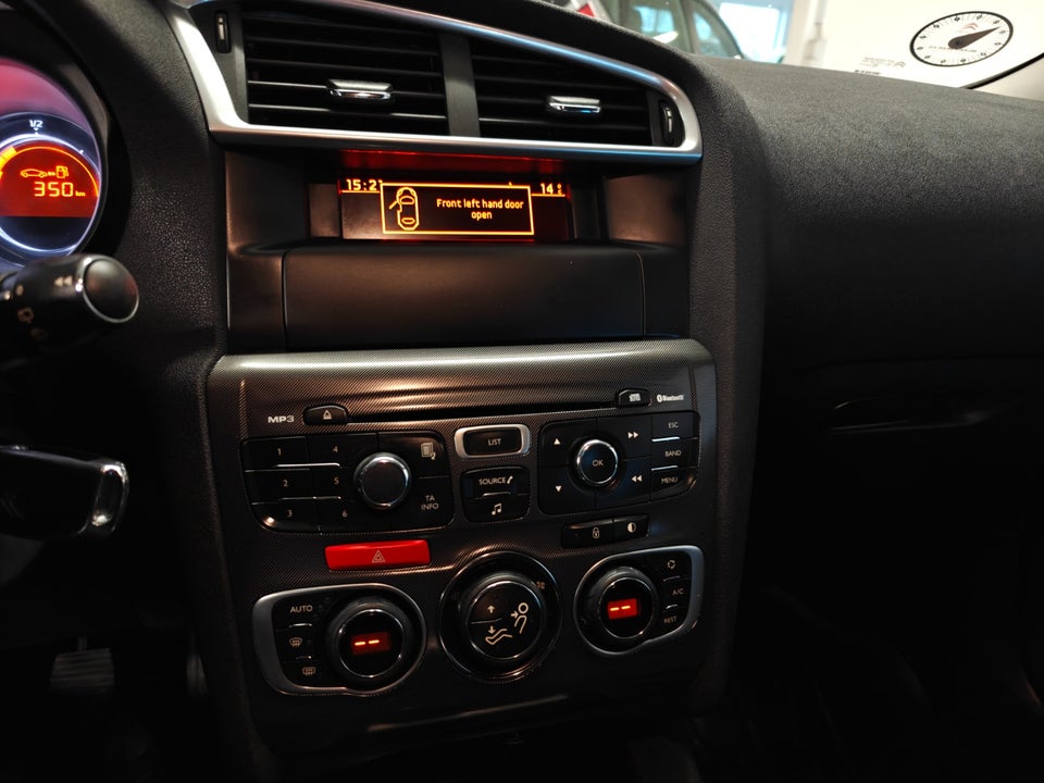 Citroën C4 1,6 HDi 110 Seduction 5d