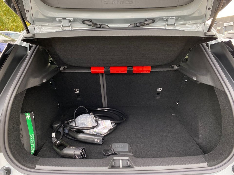 Volvo EX30 Extended Range Core 5d