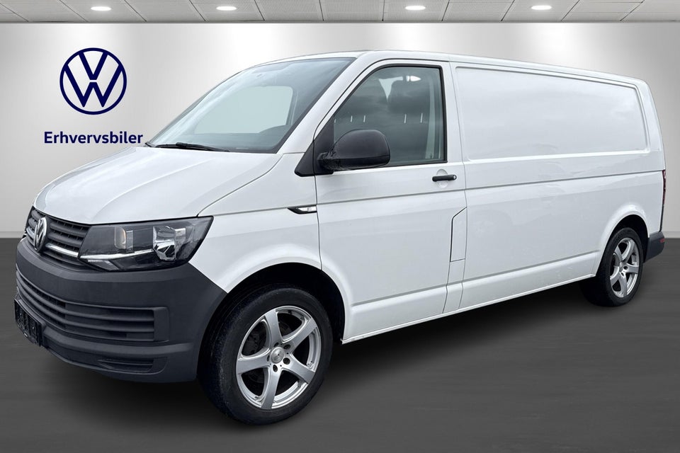 VW Transporter 2,0 TDi 150 Kassevogn lang