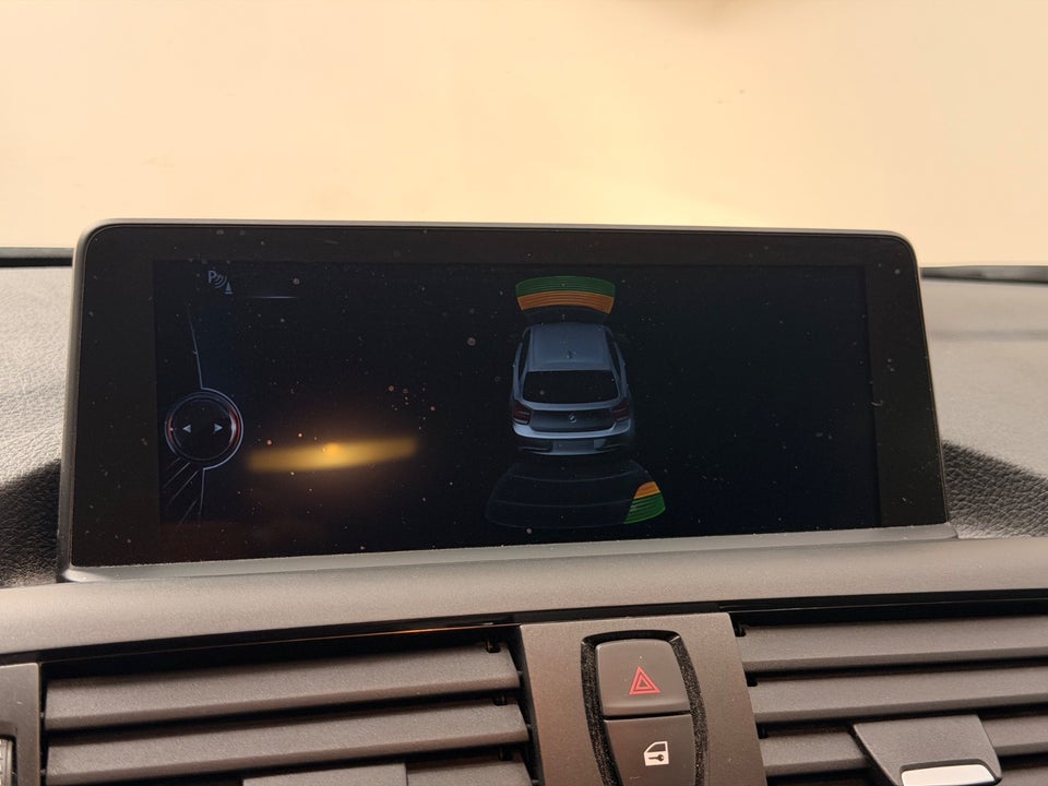BMW 116i 1,6 aut. 3d