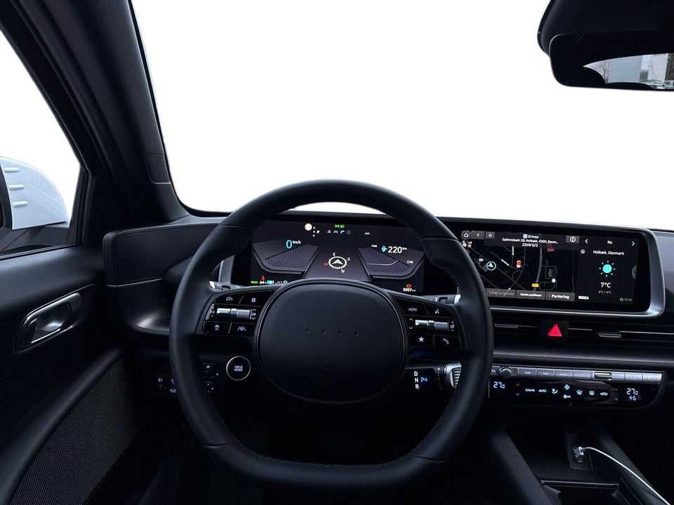 Hyundai Ioniq 6 77 Essential 4d