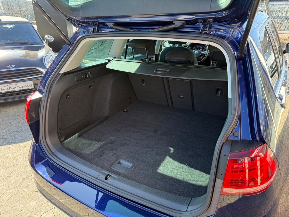 VW Golf VII 1,5 TSi 150 Highline Connect Variant DSG 5d