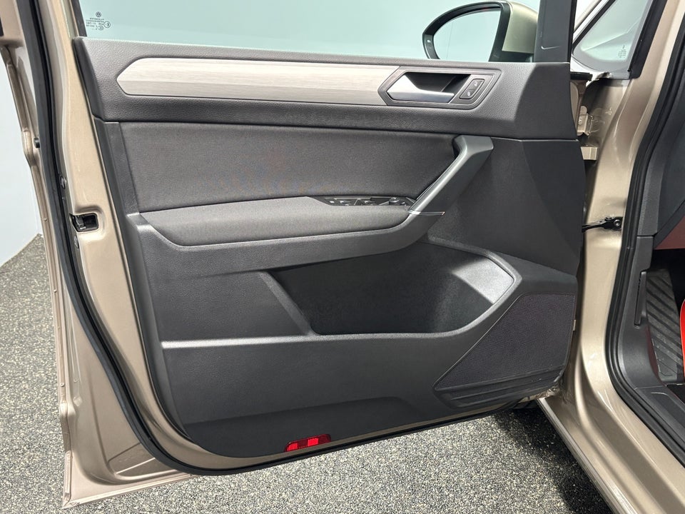 VW Touran 1,6 TDi 115 Comfortline DSG 7prs 5d