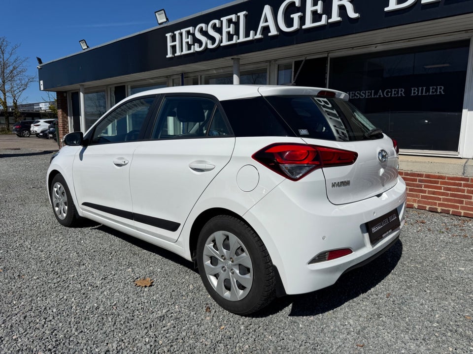 Hyundai i20 1,25 Trend Vision 5d