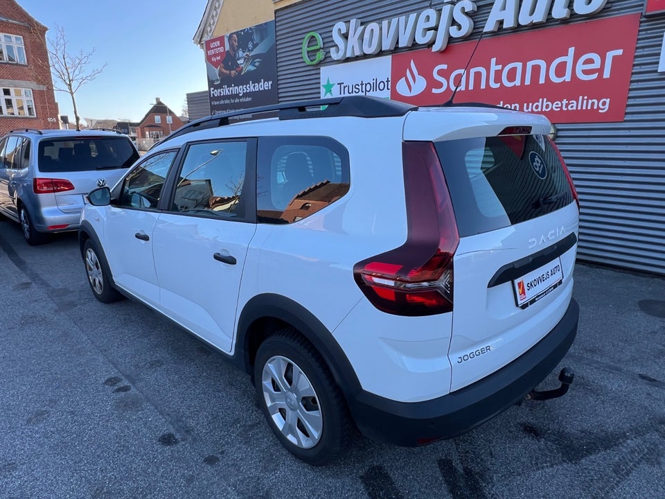 Dacia Jogger 1,0 TCe 110 Essential 7prs 5d