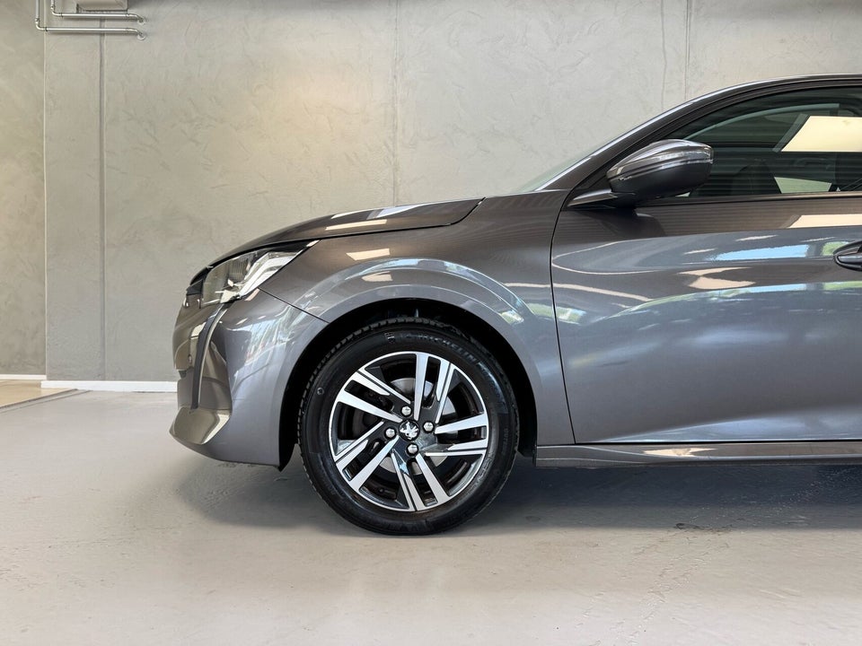 Peugeot 208 1,2 PureTech 100 Allure Lux EAT8 5d