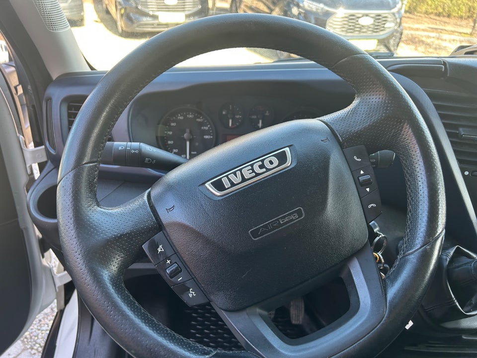 Iveco Daily 2,3 35S16 Alukasse m/lift AG8 2d