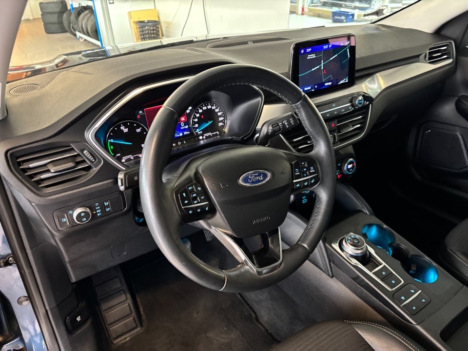 Ford Kuga 2,5 PHEV Titanium X CVT 5d