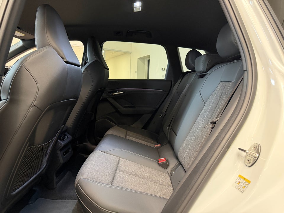 Audi Q6 e-tron S-line performance 5d